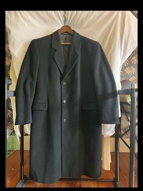 Vtg DiSilver Imported men’s Cashmere/Wool dress Coat